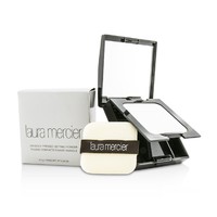 LAURA MERCIER 