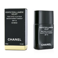 CHANEL Perfection Lumiere